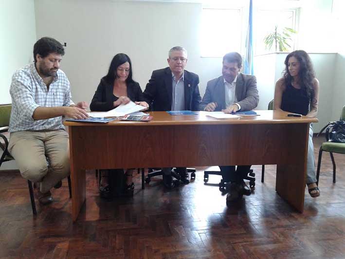 Importantes especialistas abren el Diplomado en Derecho del Trabajo Importantes especialistas abren el Diplomado en Derecho del Trabajo