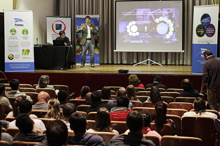 Presentaron plataforma satelital que puede utilizarse en el campo