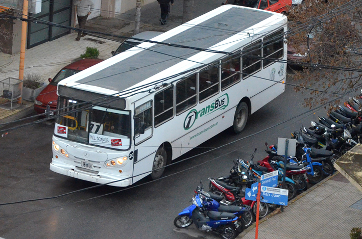 El municipio adaptará tres colectivos