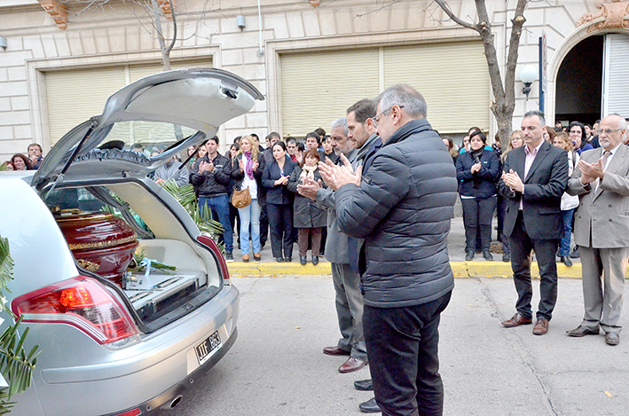 Un sentido adiós a Suppo en el Deliberante y en la Municipalidad