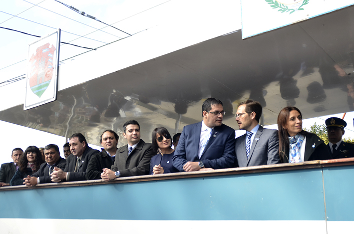 Natalio Graglia abrió el desfile con críticas al Gobierno nacional