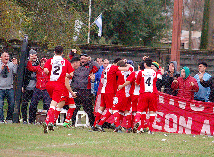 El final se pintó de “Rojo”