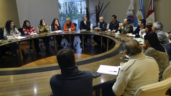 Las dos Villas se unen en la promesa de lealtad a nuestra enseña patria
