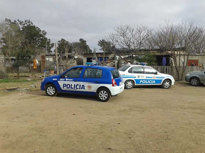 Allanamientos: detuvieron a una mujer con dos kilos de marihuana