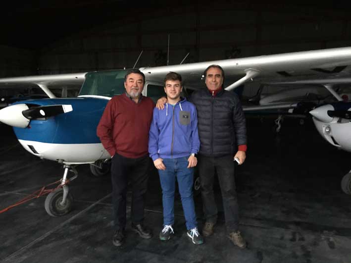 Con 19, es el aviador más joven: “Gratifica ver todo desde arriba”