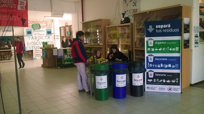 Lanzaron plan de gestión ambiental con puntos de reciclaje en el Campus