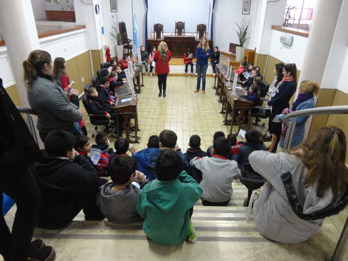 Los alumnos de la Escuela República del Paraguay sesionaron por un día