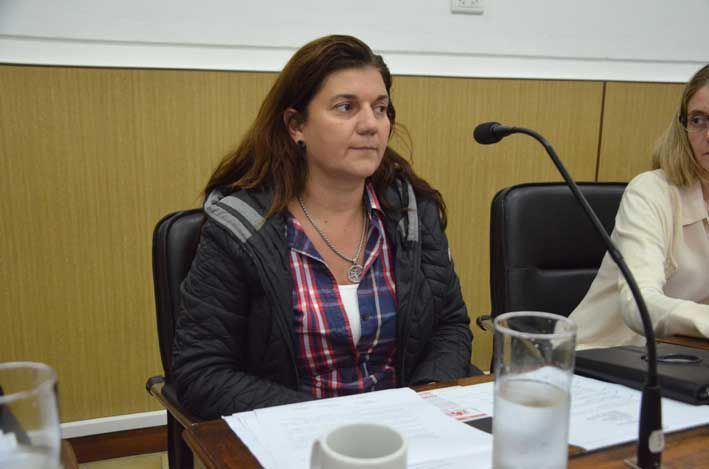 Buscan limitar la radicación de supermercados en los barrios