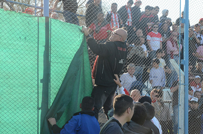 Emboscada y agresión contra los villamarienses