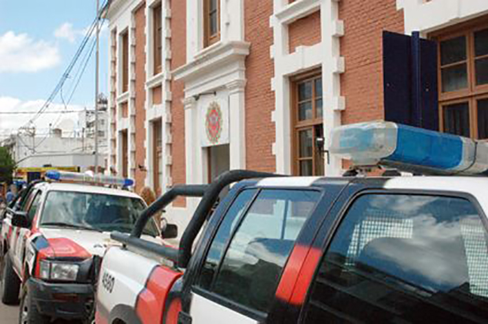 Dejaron de estar en pasiva los policías que cobraron adicionales no cumplidos