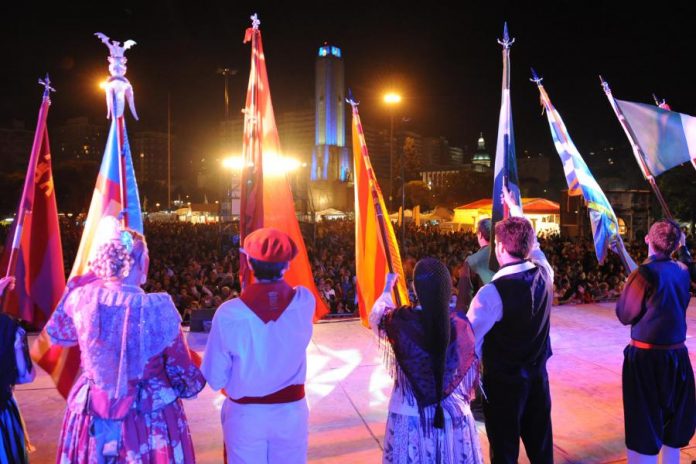 Fiesta de las Colectividades