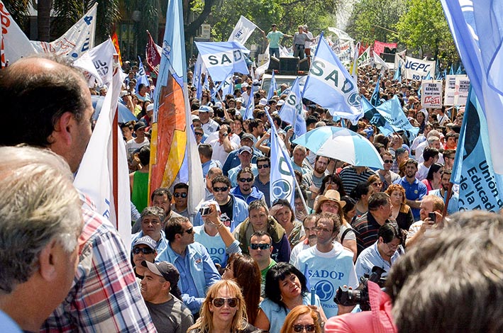 El paro docente tuvo impacto local