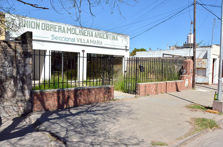 Quejas por el edificio de los molineros