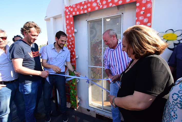 Inauguraron la plaza y el vagón cultural en Los Chaleses