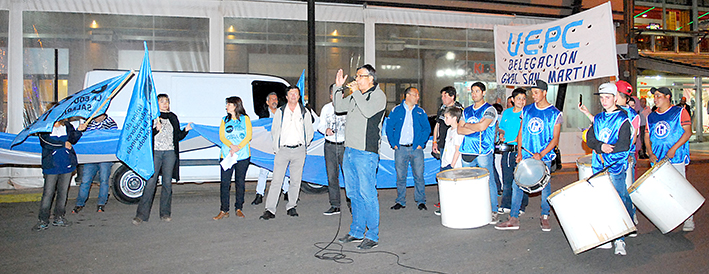 Los docentes sostienen su lucha