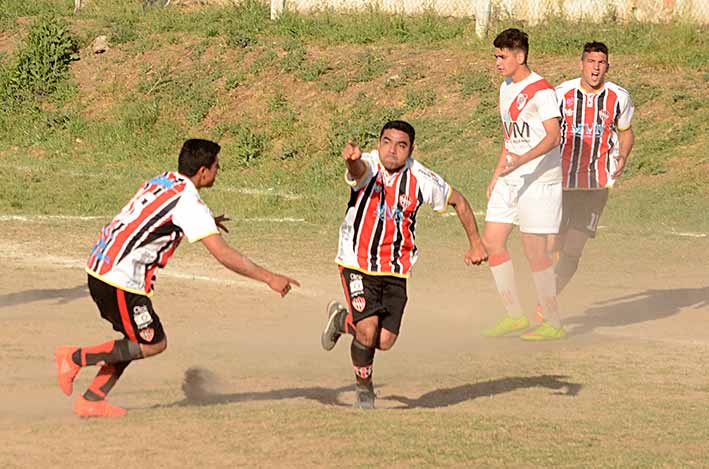 Fútbol local: todo el color