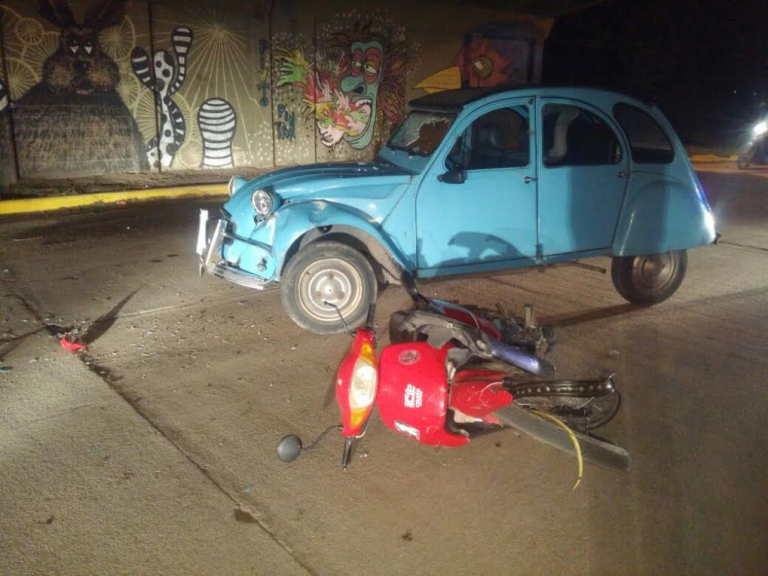 Una mujer sufrió fractura de maxilar en una colisión