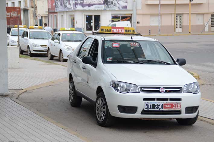 Bruno pidió bajar el costo de las transferencias de taxis