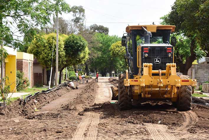Se retomaron tareas de bacheo y cordón cuneta