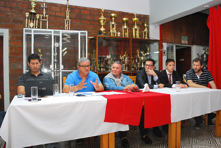 Alumni levantó el pulgar y aprobaron el proyecto