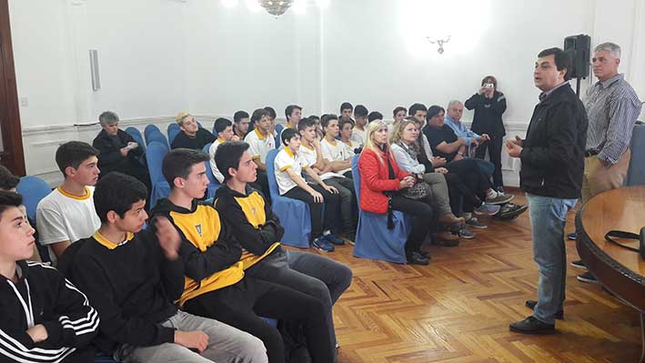 Bovo recibió a campeones provinciales