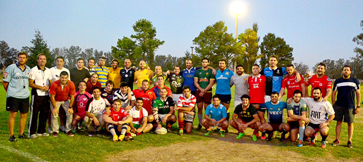 Los Dogos entrenaron en el Jockey
