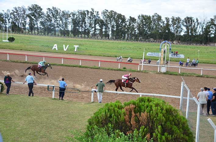 Anunciaron las 13 carreras