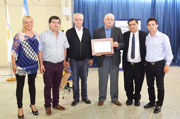 Rotary Villa Nueva premió a Alem como institución sobresaliente