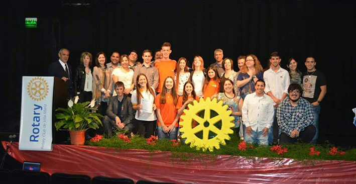 Cientos de alumnos  premiados por ser “mejores compañeros”