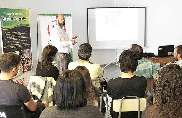 Proponen a los vecinos transformar los residuos en «compost» orgánico