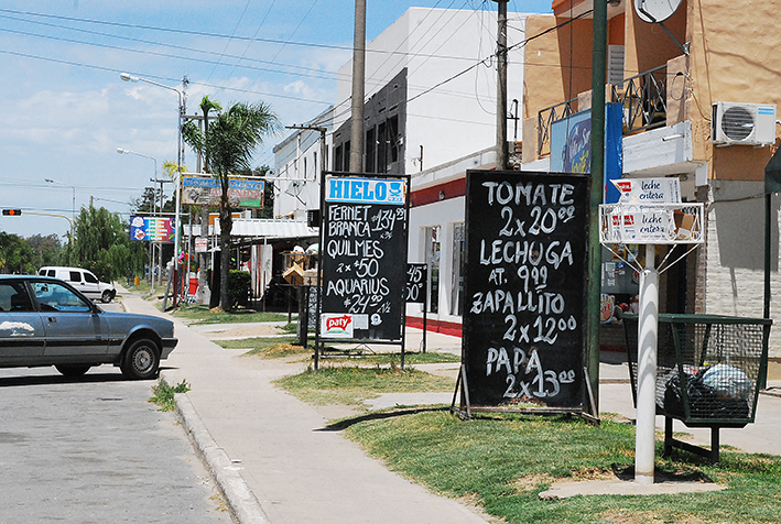 Con críticas al registro actual, rempadronarán a comercios