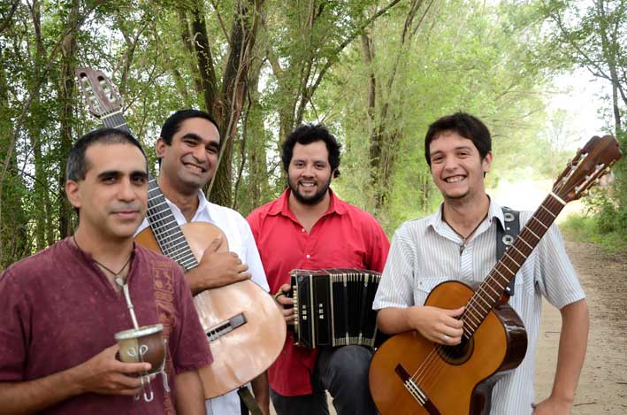 El grupo Shalaku participa en un disco del compositor Juan Carlos Carabajal