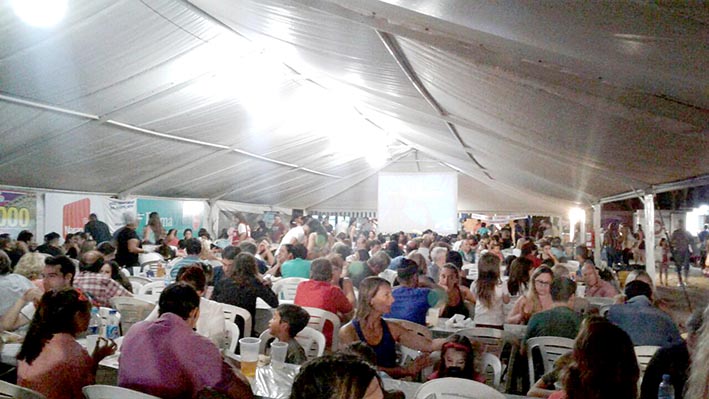 Lleno total en beneficio del albergue