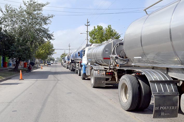 Una obra esperada: comenzaron a repavimentar la avenida Libertad