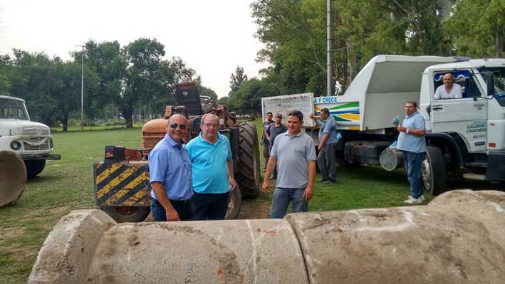 Garmendia recorrió obras y tomó contacto con áreas municipales