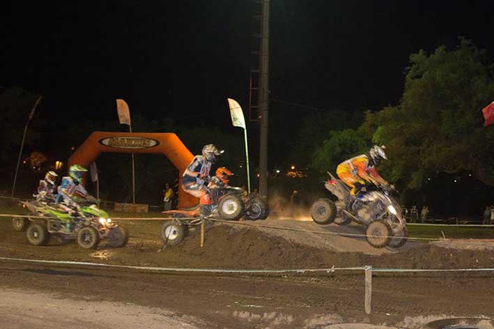 Segunda del Enduro en el Parque Villa Nueva