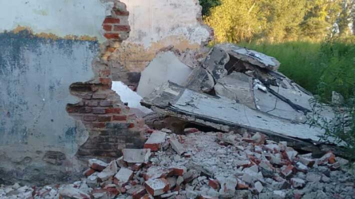 Murió un hombre al ser aplastado por la pared de una precaria vivienda