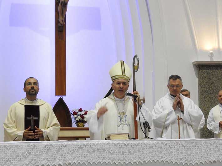 Sacerdote local asumió en Oberá