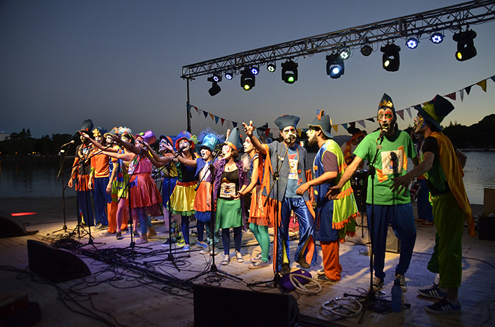 Con ritmo de carnaval empezaron los festejos por los 150 años de la ciudad