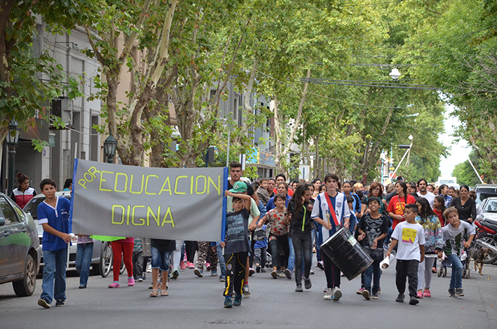 Reclamo por la educación gratuita