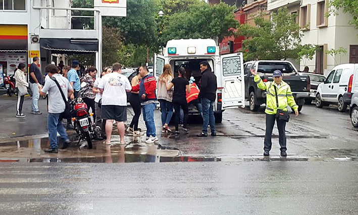 Incendio y choques con cinco heridos