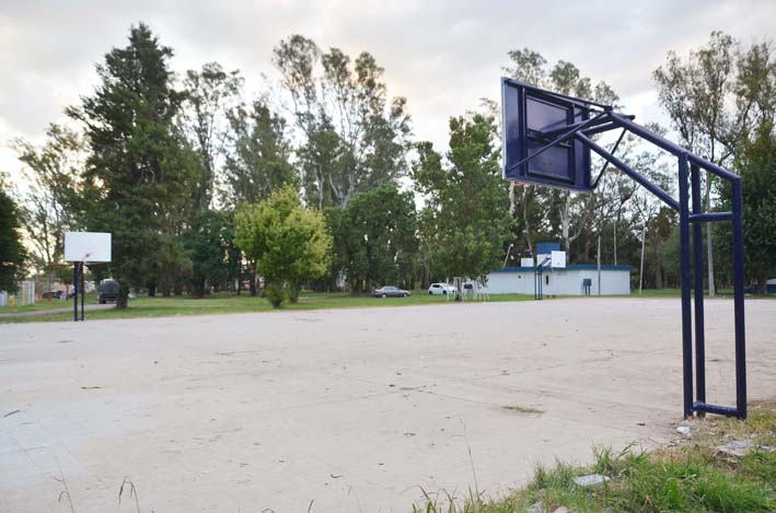 Ponen en valor el playón del Parque