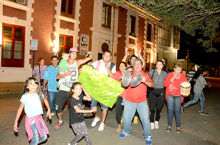 Protesta y corte de calle