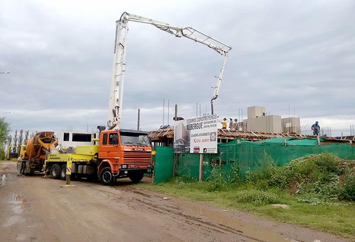 La Cooperadora del Pasteur recibió lo prometido por Graglia y la Provincia