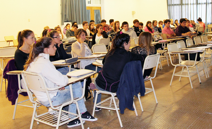 Talleres para ingresantes con coordinadores de carreras