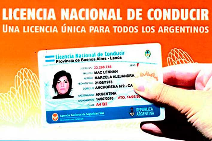 Denuncian a municipios que emiten licencias de conducir «fuera de ley»