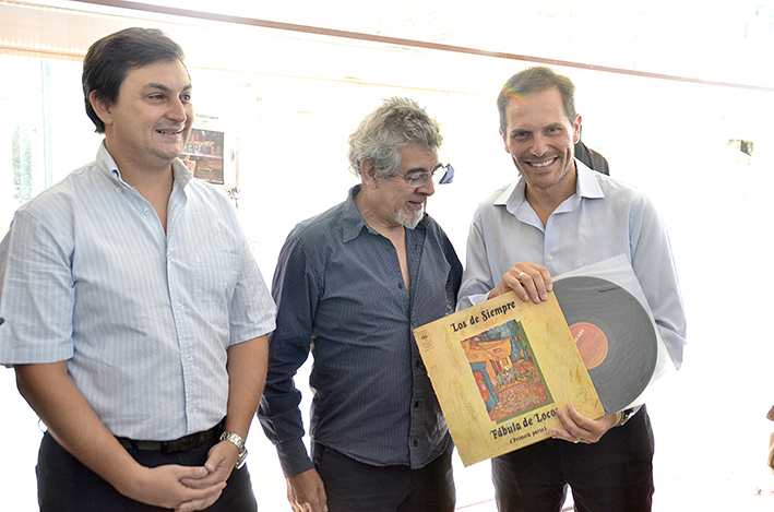 El vinilo de “Los amantes de Córdoba” integra desde ayer el Museo del Anfiteatro