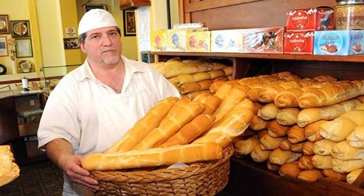 Panaderos se capacitarán “para afrontar los nuevos desafíos”