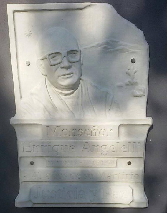 Restauraron monumento a monseñor Angelelli