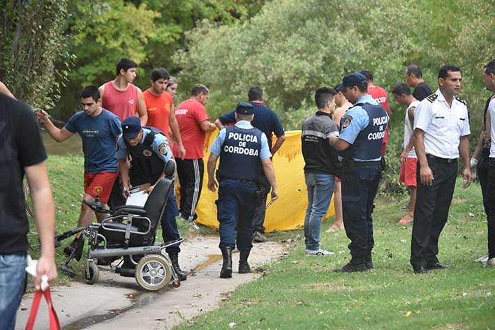 Hallaron ahogado en el río a un hombre con discapacidad motriz